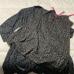 💕ROBE AND GOWN 💞2PC sleepwear set